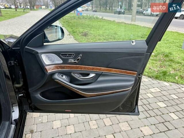 Черный Мерседес С Класс, объемом двигателя 4.66 л и пробегом 283 тыс. км за 24999 $, фото 48 на Automoto.ua