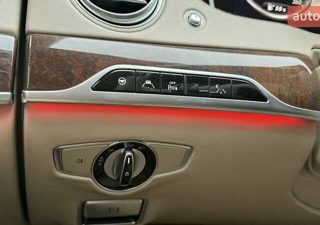 Черный Мерседес С Класс, объемом двигателя 4.66 л и пробегом 149 тыс. км за 33000 $, фото 12 на Automoto.ua