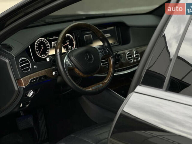 Черный Мерседес С Класс, объемом двигателя 2.99 л и пробегом 240 тыс. км за 37000 $, фото 7 на Automoto.ua