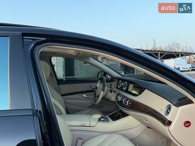 Черный Мерседес С Класс, объемом двигателя 4.7 л и пробегом 193 тыс. км за 27499 $, фото 45 на Automoto.ua