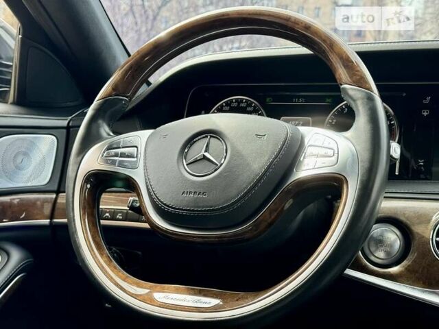 Черный Мерседес С Класс, объемом двигателя 4.66 л и пробегом 283 тыс. км за 29999 $, фото 83 на Automoto.ua