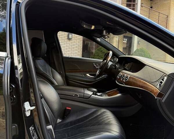 Черный Мерседес С Класс, объемом двигателя 4.66 л и пробегом 179 тыс. км за 35000 $, фото 22 на Automoto.ua