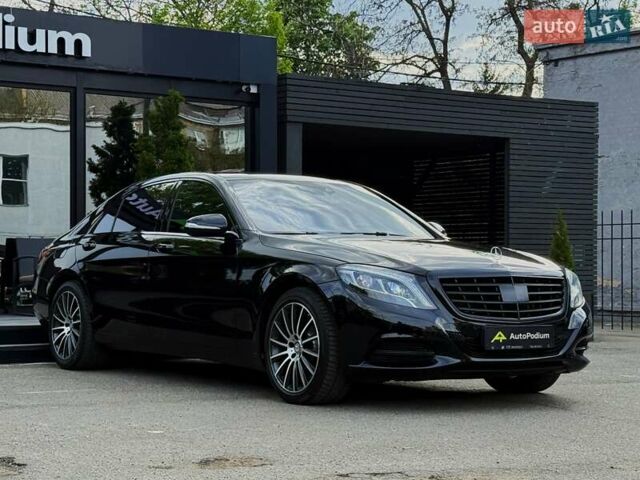 Черный Мерседес С Класс, объемом двигателя 4.66 л и пробегом 131 тыс. км за 27900 $, фото 3 на Automoto.ua
