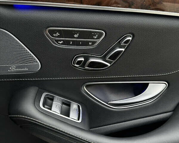 Черный Мерседес С Класс, объемом двигателя 2.99 л и пробегом 240 тыс. км за 37000 $, фото 12 на Automoto.ua