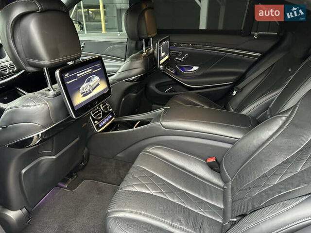 Чорний Мерседес С Клас, об'ємом двигуна 4.7 л та пробігом 140 тис. км за 29900 $, фото 73 на Automoto.ua