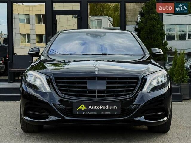 Черный Мерседес С Класс, объемом двигателя 4.66 л и пробегом 131 тыс. км за 27900 $, фото 1 на Automoto.ua