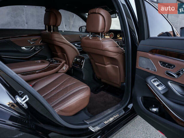 Черный Мерседес С Класс, объемом двигателя 4.66 л и пробегом 20 тыс. км за 50000 $, фото 28 на Automoto.ua