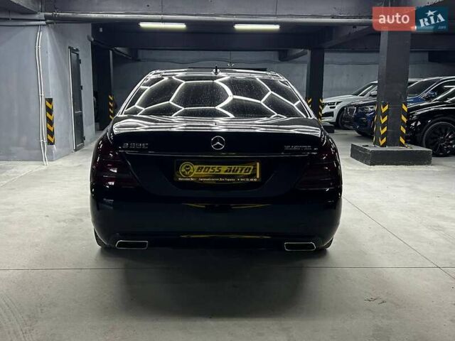 Черный Мерседес С Класс, объемом двигателя 2.99 л и пробегом 278 тыс. км за 23500 $, фото 4 на Automoto.ua