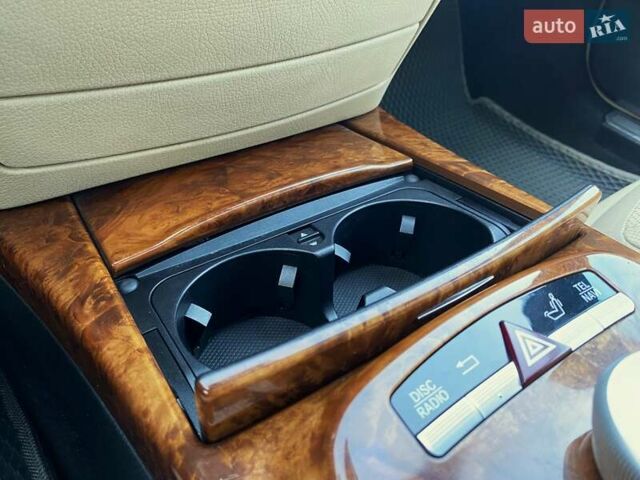 Черный Мерседес С Класс, объемом двигателя 3 л и пробегом 247 тыс. км за 17999 $, фото 44 на Automoto.ua