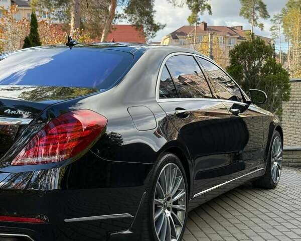 Черный Мерседес С Класс, объемом двигателя 4.66 л и пробегом 179 тыс. км за 35000 $, фото 6 на Automoto.ua