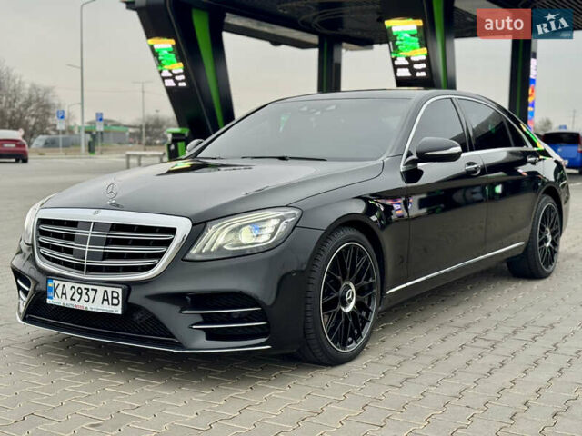 Черный Мерседес С Класс, объемом двигателя 3 л и пробегом 180 тыс. км за 39999 $, фото 4 на Automoto.ua