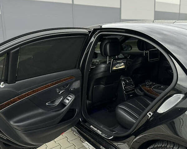 Черный Мерседес С Класс, объемом двигателя 2.99 л и пробегом 240 тыс. км за 37000 $, фото 11 на Automoto.ua