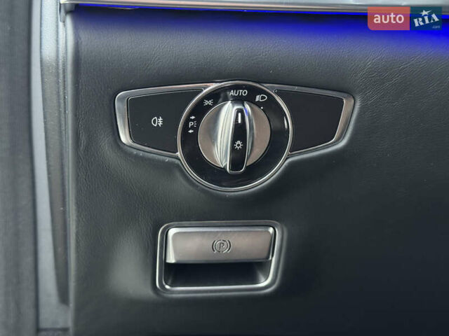 Черный Мерседес С Класс, объемом двигателя 3 л и пробегом 180 тыс. км за 39999 $, фото 42 на Automoto.ua