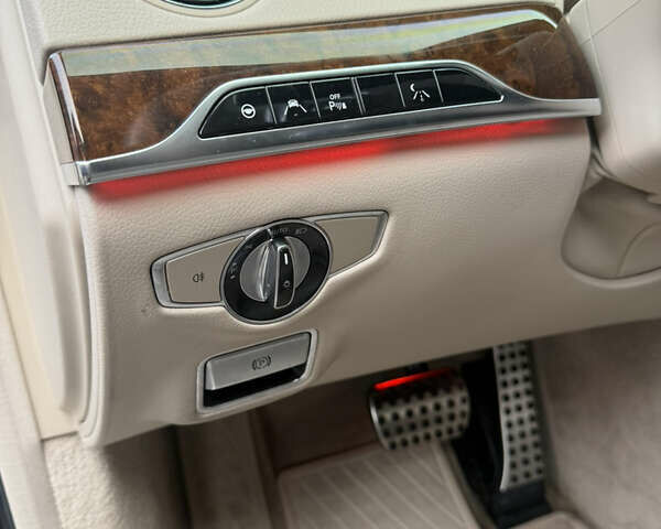 Чорний Мерседес С Клас, об'ємом двигуна 4.66 л та пробігом 100 тис. км за 29900 $, фото 26 на Automoto.ua