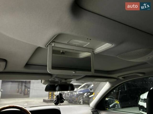 Черный Мерседес С Класс, объемом двигателя 2.99 л и пробегом 278 тыс. км за 24000 $, фото 13 на Automoto.ua