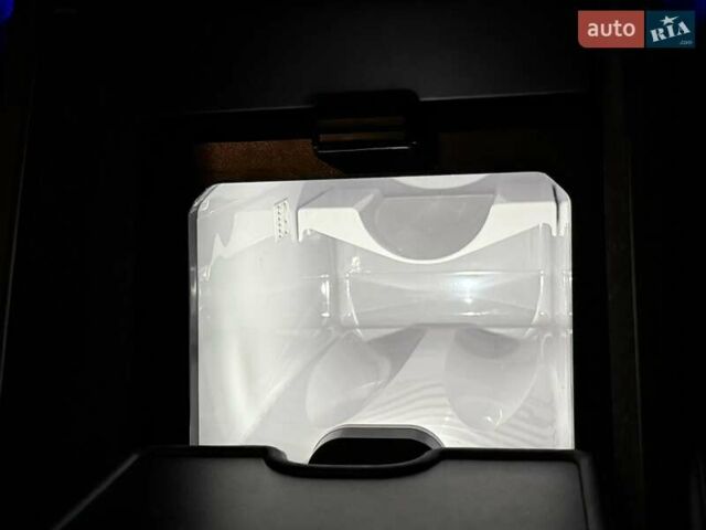 Черный Мерседес С Класс, объемом двигателя 4.66 л и пробегом 120 тыс. км за 45500 $, фото 76 на Automoto.ua