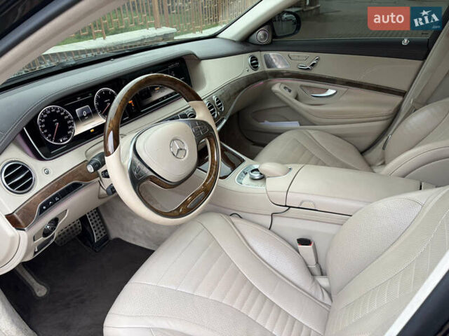 Черный Мерседес С Класс, объемом двигателя 4.66 л и пробегом 208 тыс. км за 26499 $, фото 9 на Automoto.ua