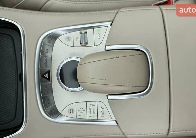 Черный Мерседес С Класс, объемом двигателя 4.66 л и пробегом 149 тыс. км за 33000 $, фото 14 на Automoto.ua