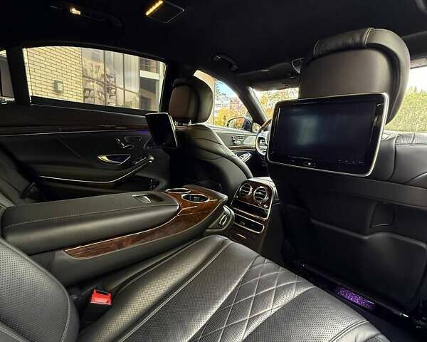 Черный Мерседес С Класс, объемом двигателя 4.66 л и пробегом 179 тыс. км за 35000 $, фото 19 на Automoto.ua