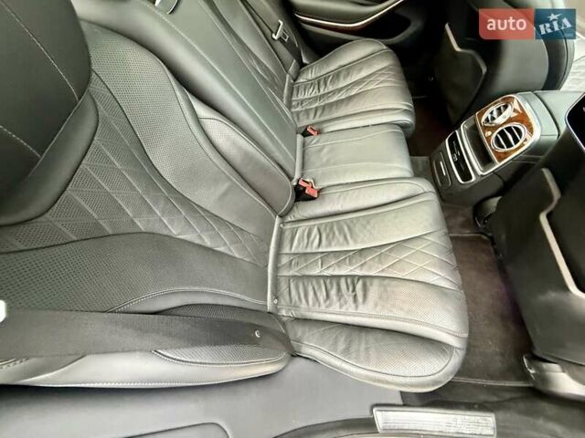 Черный Мерседес С Класс, объемом двигателя 4.66 л и пробегом 283 тыс. км за 24999 $, фото 45 на Automoto.ua