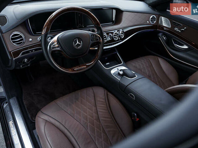 Черный Мерседес С Класс, объемом двигателя 4.66 л и пробегом 20 тыс. км за 50000 $, фото 31 на Automoto.ua