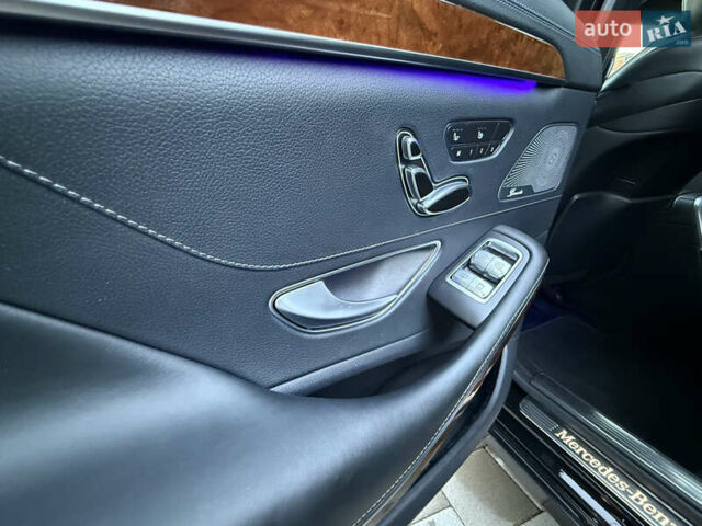 Чорний Мерседес С Клас, об'ємом двигуна 4.66 л та пробігом 195 тис. км за 27990 $, фото 46 на Automoto.ua