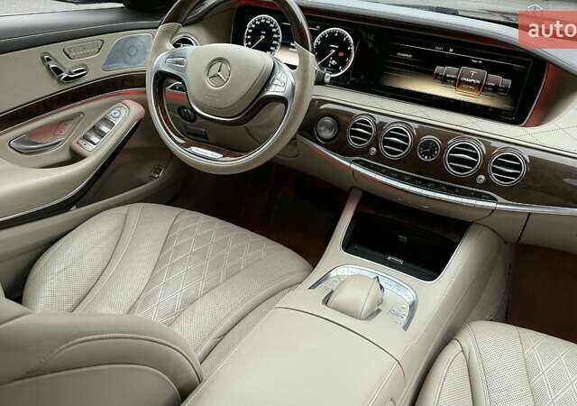 Черный Мерседес С Класс, объемом двигателя 4.66 л и пробегом 149 тыс. км за 33000 $, фото 9 на Automoto.ua