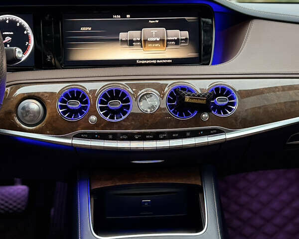 Чорний Мерседес С Клас, об'ємом двигуна 4.7 л та пробігом 194 тис. км за 32500 $, фото 23 на Automoto.ua