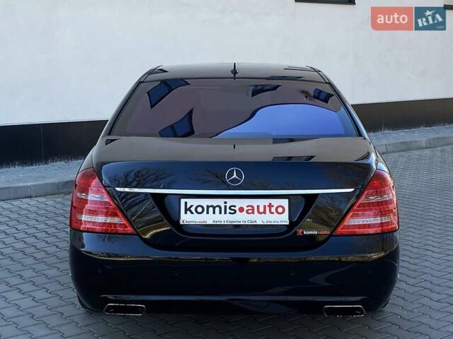 Черный Мерседес С Класс, объемом двигателя 3 л и пробегом 247 тыс. км за 17999 $, фото 13 на Automoto.ua