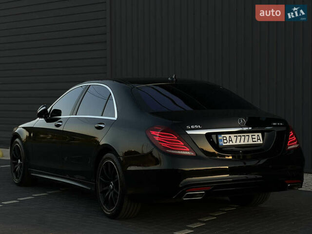 Черный Мерседес С Класс, объемом двигателя 4.66 л и пробегом 203 тыс. км за 28999 $, фото 3 на Automoto.ua