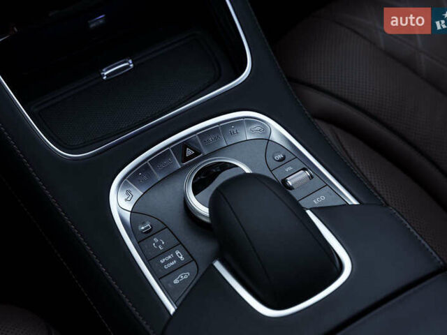 Черный Мерседес С Класс, объемом двигателя 4.66 л и пробегом 20 тыс. км за 50000 $, фото 35 на Automoto.ua