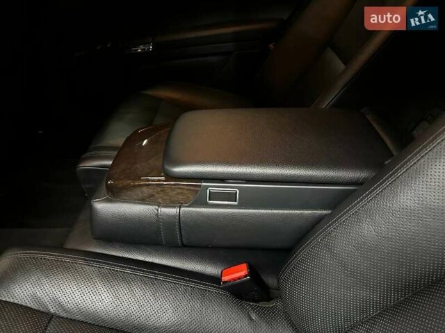 Черный Мерседес С Класс, объемом двигателя 2.99 л и пробегом 278 тыс. км за 23500 $, фото 21 на Automoto.ua