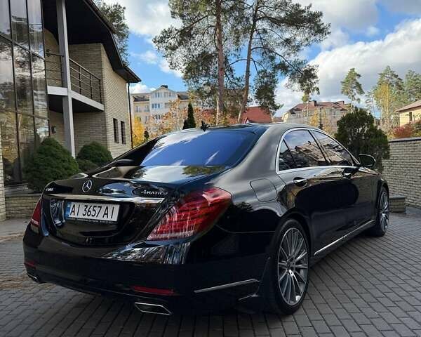 Черный Мерседес С Класс, объемом двигателя 4.66 л и пробегом 179 тыс. км за 35000 $, фото 4 на Automoto.ua