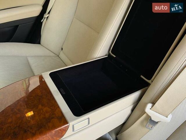 Черный Мерседес С Класс, объемом двигателя 3 л и пробегом 247 тыс. км за 17999 $, фото 57 на Automoto.ua