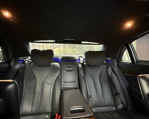 Черный Мерседес С Класс, объемом двигателя 4.66 л и пробегом 179 тыс. км за 35000 $, фото 23 на Automoto.ua