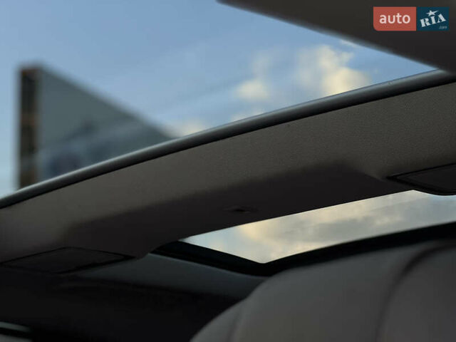 Черный Мерседес С Класс, объемом двигателя 4.66 л и пробегом 203 тыс. км за 28999 $, фото 17 на Automoto.ua