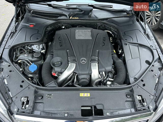 Чорний Мерседес С Клас, об'ємом двигуна 4.7 л та пробігом 140 тис. км за 29900 $, фото 85 на Automoto.ua