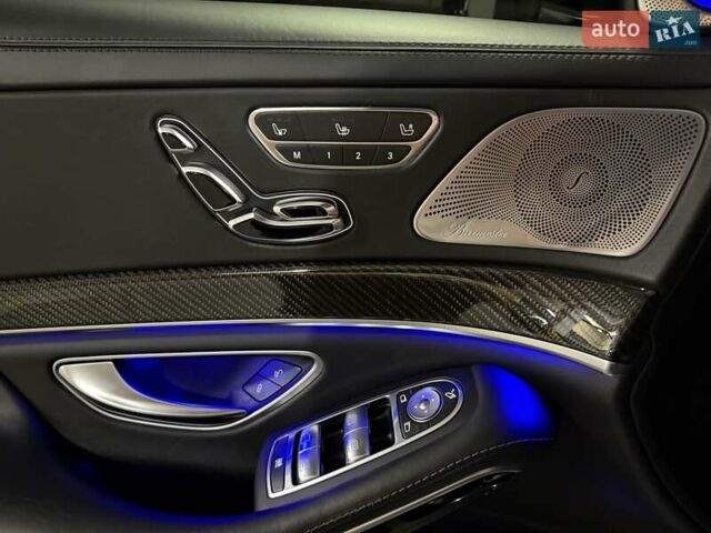 Черный Мерседес С Класс, объемом двигателя 4.66 л и пробегом 120 тыс. км за 45500 $, фото 26 на Automoto.ua