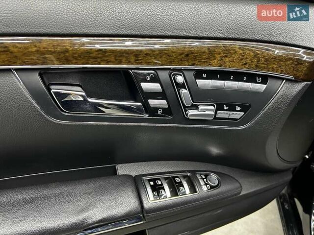 Черный Мерседес С Класс, объемом двигателя 2.99 л и пробегом 278 тыс. км за 24000 $, фото 17 на Automoto.ua