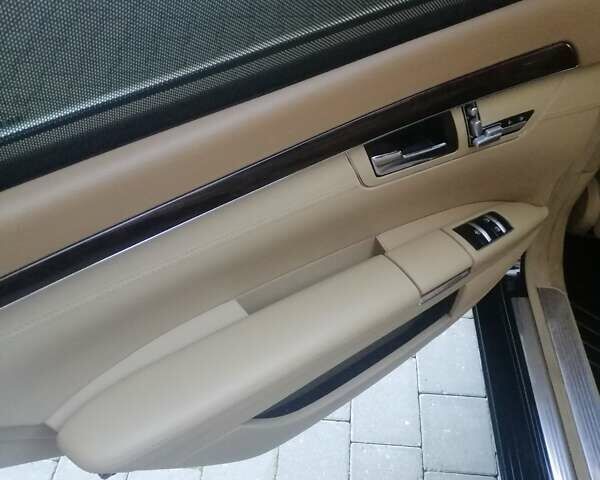 Черный Мерседес С Класс, объемом двигателя 5 л и пробегом 150 тыс. км за 23450 $, фото 30 на Automoto.ua