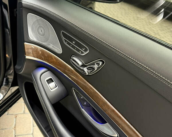 Чорний Мерседес С Клас, об'ємом двигуна 4.7 л та пробігом 131 тис. км за 28999 $, фото 13 на Automoto.ua