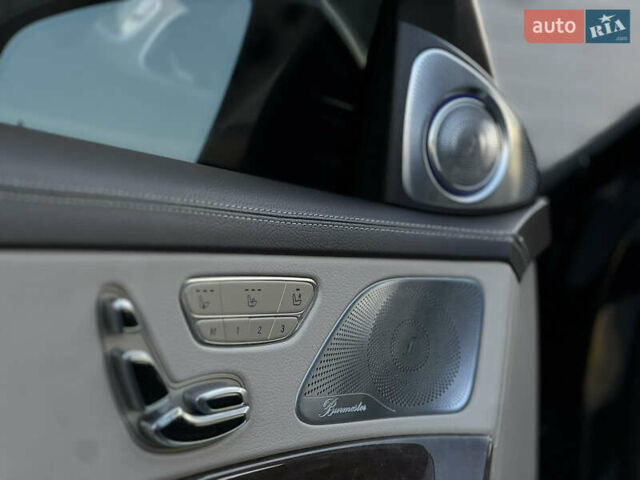 Черный Мерседес С Класс, объемом двигателя 4.66 л и пробегом 203 тыс. км за 28999 $, фото 28 на Automoto.ua