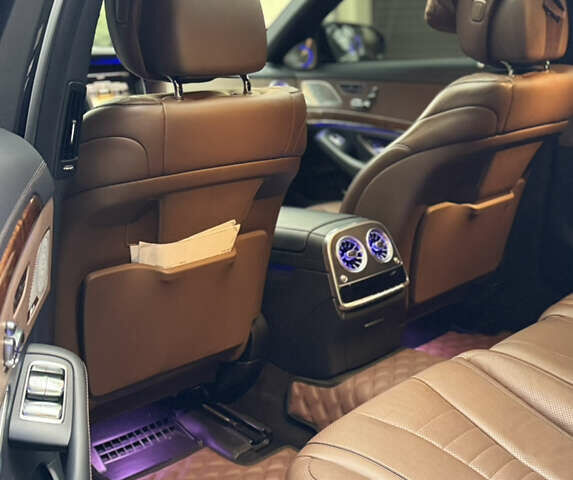 Чорний Мерседес С Клас, об'ємом двигуна 4.7 л та пробігом 194 тис. км за 32500 $, фото 26 на Automoto.ua