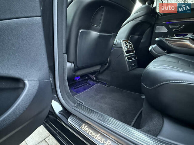 Чорний Мерседес С Клас, об'ємом двигуна 4.66 л та пробігом 195 тис. км за 27990 $, фото 47 на Automoto.ua