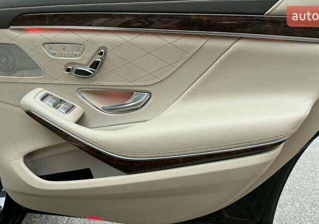 Черный Мерседес С Класс, объемом двигателя 4.66 л и пробегом 149 тыс. км за 33000 $, фото 29 на Automoto.ua