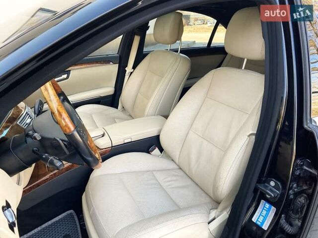 Черный Мерседес С Класс, объемом двигателя 3 л и пробегом 247 тыс. км за 17999 $, фото 29 на Automoto.ua