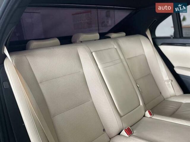 Черный Мерседес С Класс, объемом двигателя 2.14 л и пробегом 247 тыс. км за 22990 $, фото 49 на Automoto.ua