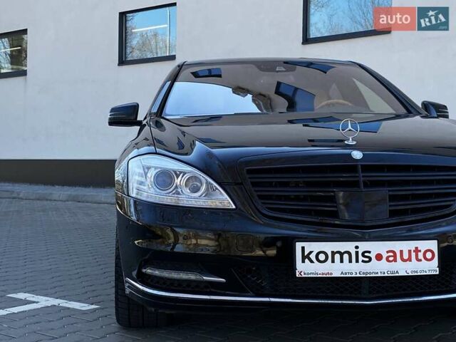 Черный Мерседес С Класс, объемом двигателя 3 л и пробегом 247 тыс. км за 17999 $, фото 18 на Automoto.ua