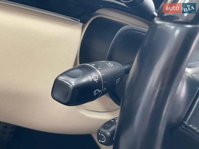 Черный Мерседес С Класс, объемом двигателя 2.14 л и пробегом 247 тыс. км за 22990 $, фото 26 на Automoto.ua