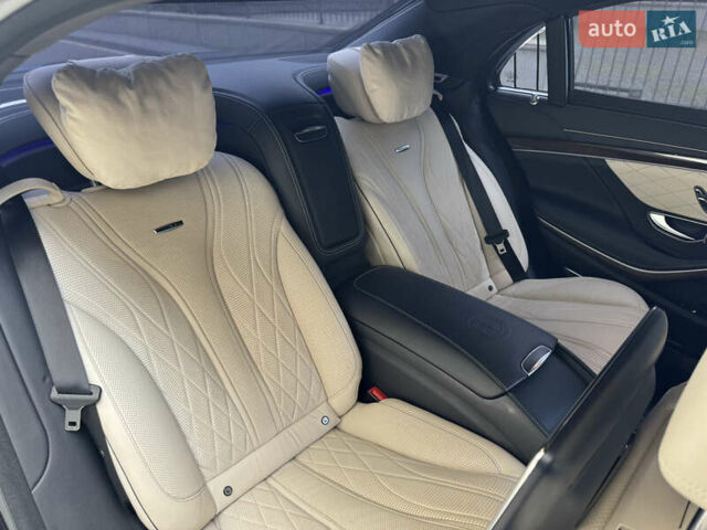 Черный Мерседес С Класс, объемом двигателя 5.98 л и пробегом 120 тыс. км за 105000 $, фото 15 на Automoto.ua